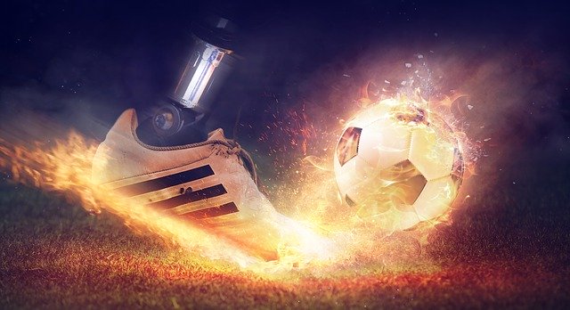 Quali sono le caratteristiche delle scarpe da calcio