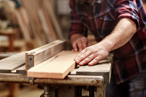 Uno strumento per il legno che non può mancare: la fresa diamantata